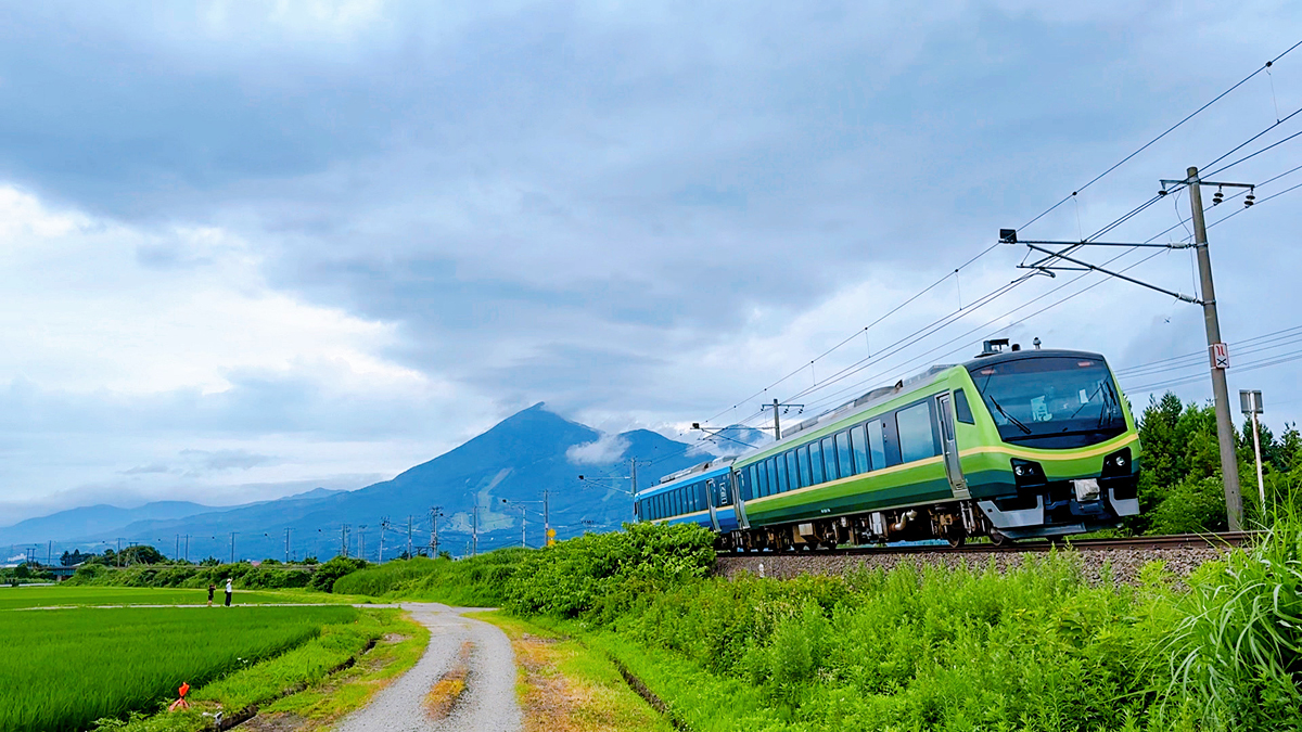 JR東日本「SATONO」でリアル旅、8/13『友近・礼二の妄想トレイン