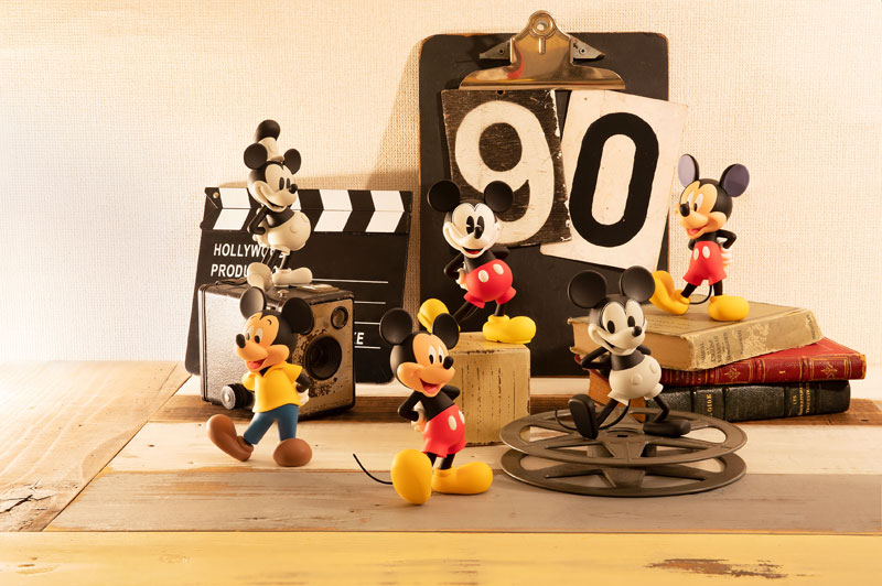 トピックス】ミッキーマウス誕生90周年記念「フィギュアーツ ZERO