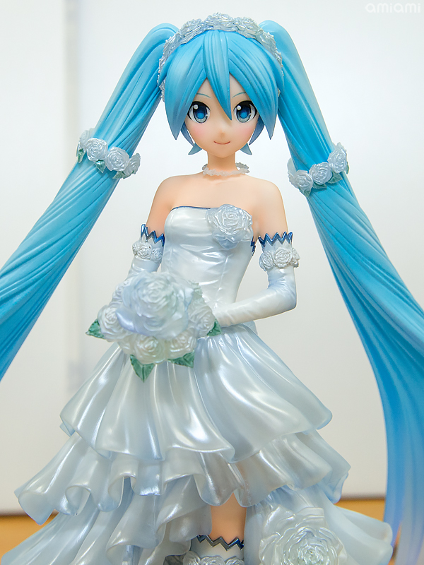 フォトレビュー】【限定販売】キャラクター・ボーカル・シリーズ01