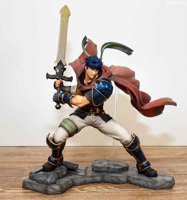 フォトレビュー】『ファイアーエムブレム』 アイク 1/7 完成品