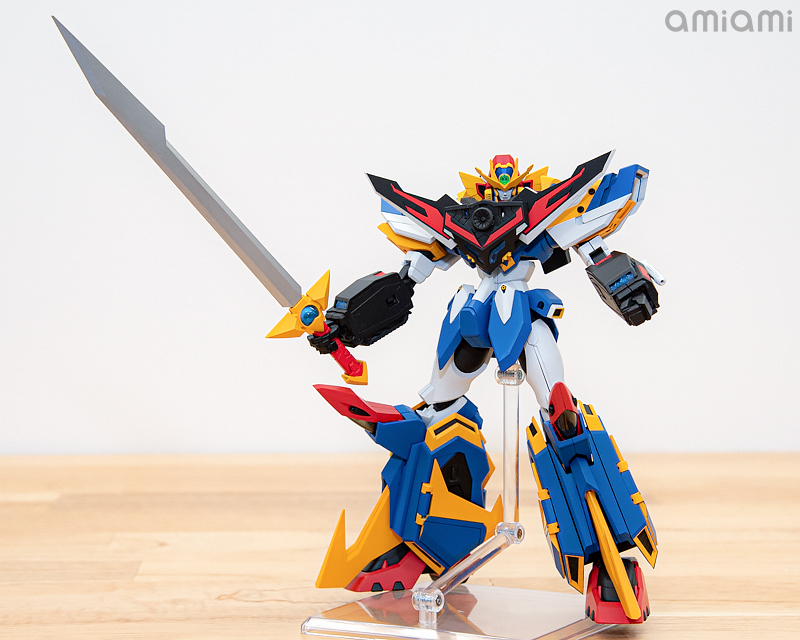 邪悪を砕く牙「MODEROID 『超重神グラヴィオン』ゴッドグラヴィオン