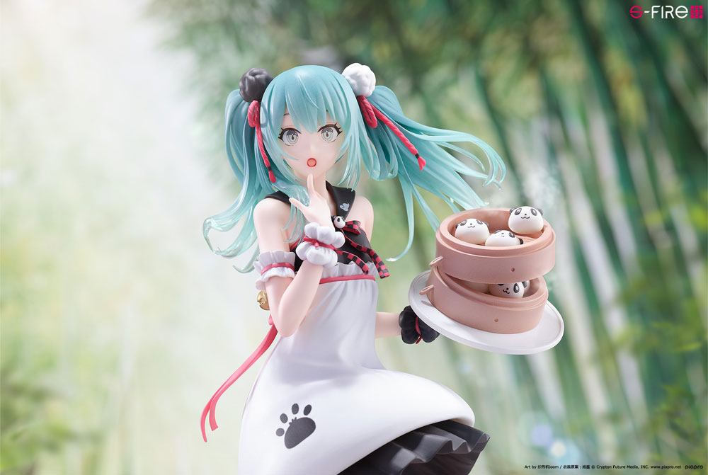 初音ミクが、衣装デザインコンテスト最優秀賞「パンダ饅頭」のデザイン
