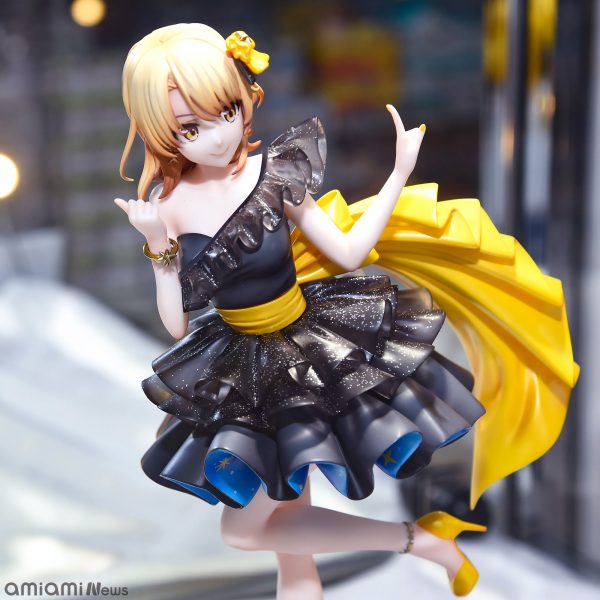 2025年11月2週目＞あみあみ秋葉原ラジオ会館店展示の様子をお届け！