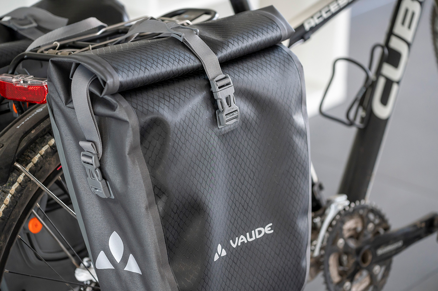 Vaude Aqua Back bike bags Review - Bike-Discount