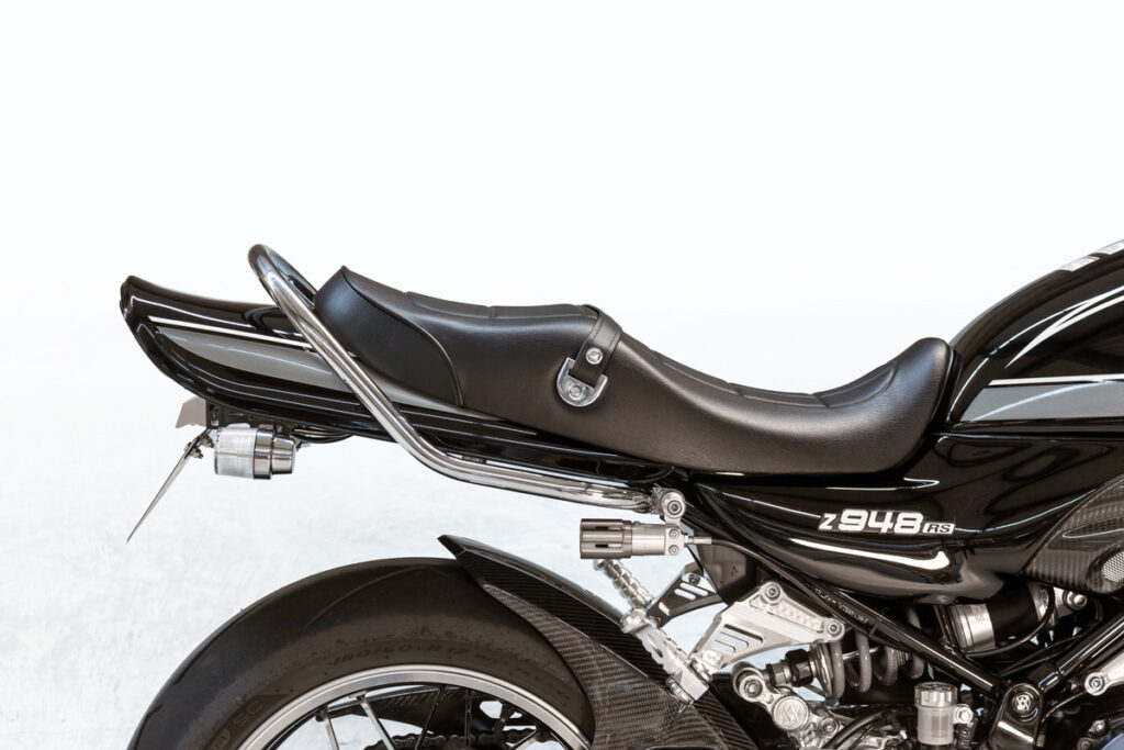 Z900RS専用 ARCHIシートASSY Z1/Z2タイプの開発 - バイクマン ニュース