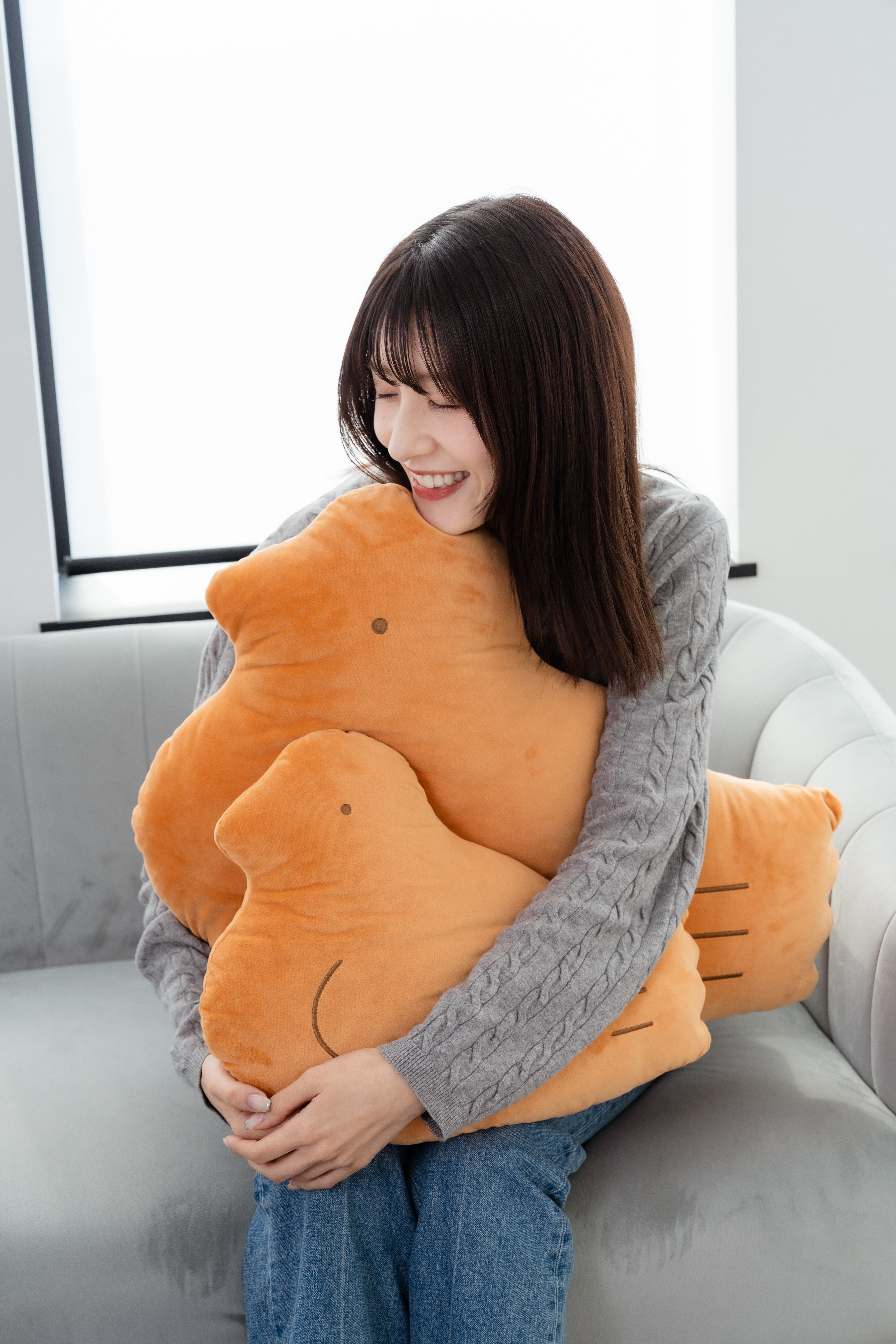 鳩サブレー”クッションが2月2日から数量・期間限定で抽選販売へ