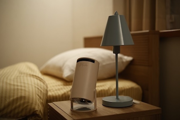 天井に投影される楽しい学びコンテンツで、毎晩の育児負担を軽減！開発