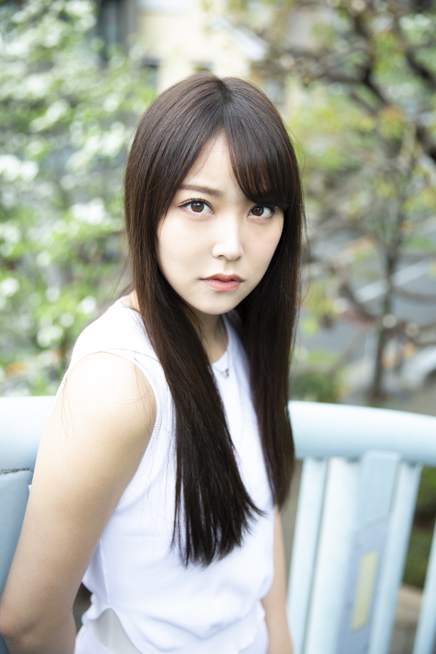 白間美瑠(NMB48) 「メンバーにも笑顔になってもらいたい」初写真集に