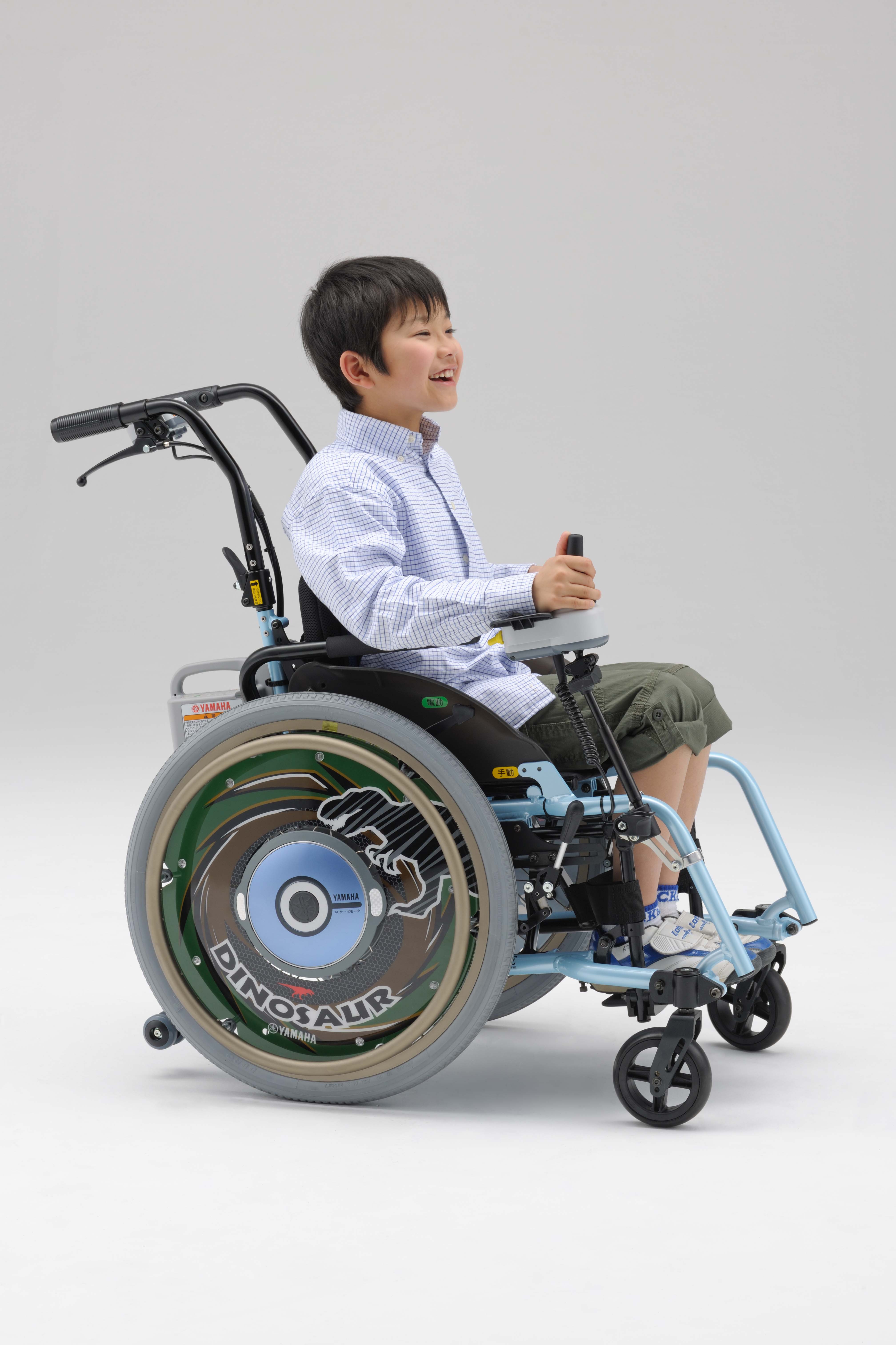 あなたの選んだ色が商品化！？」ヤマハ発動機電動車いす専用オプション