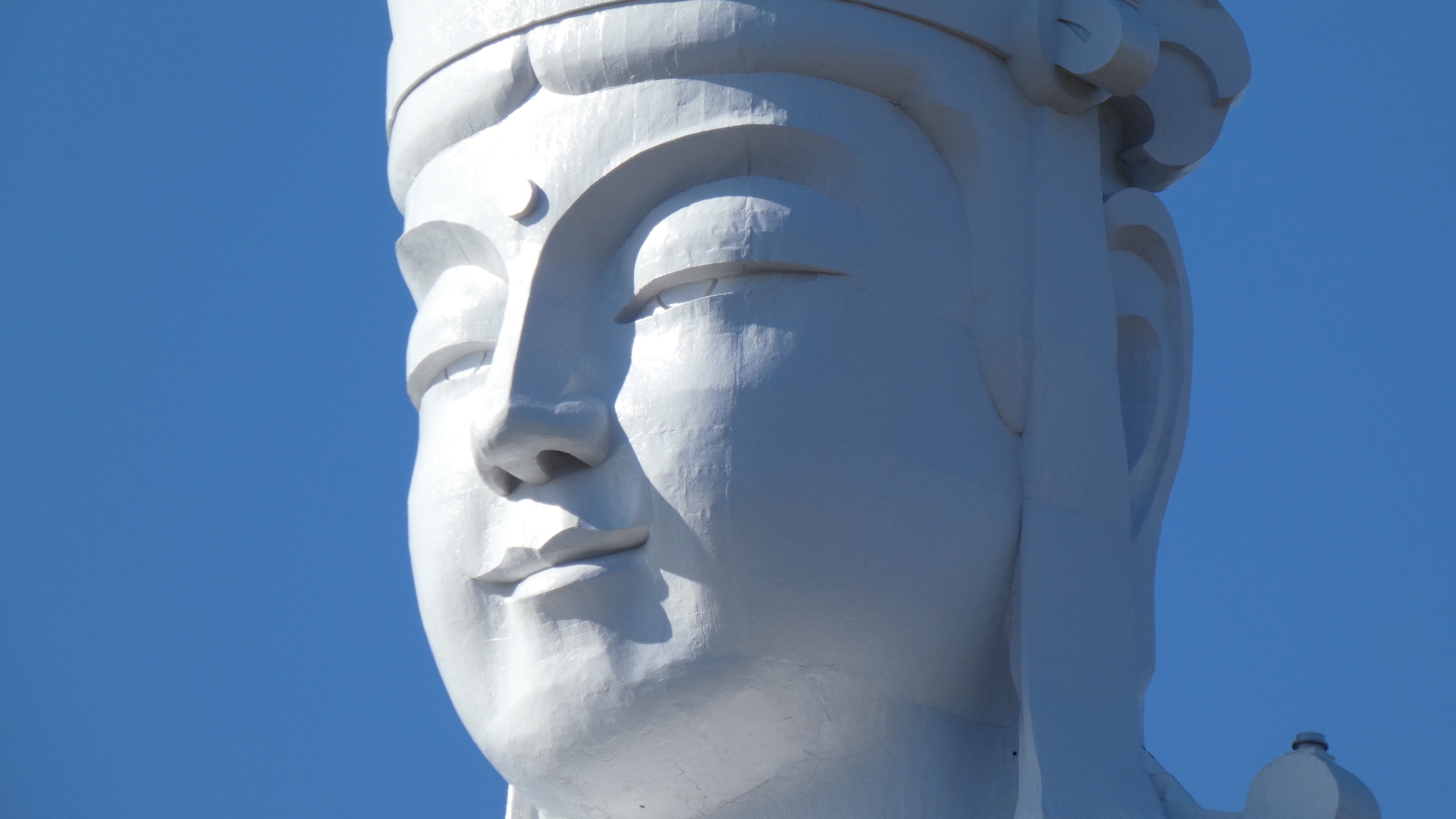 老朽化で解体も……全国に存在する巨大観音像 建立の理由と管理の難しさ