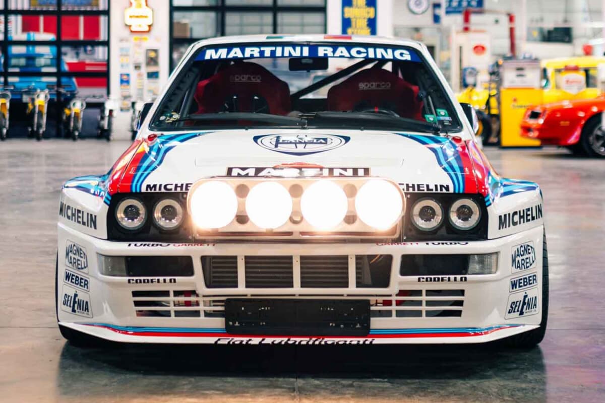 魔改造ランチア「デルタHFインテグラーレ16V」が約1070万円で落札