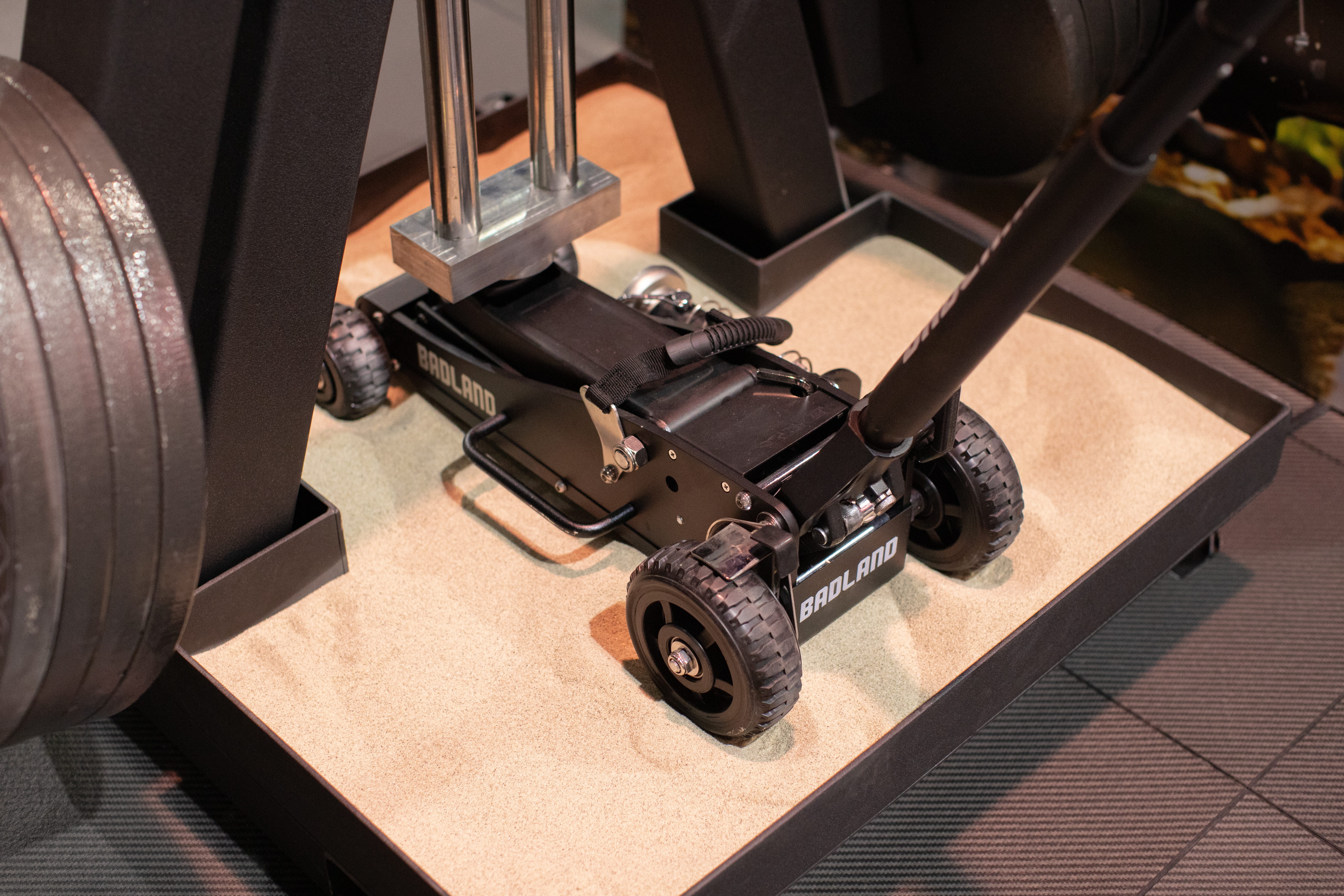 Harbor Freight Introduces BADLAND™ 1.5 Ton Off-Road Jack at SEMA