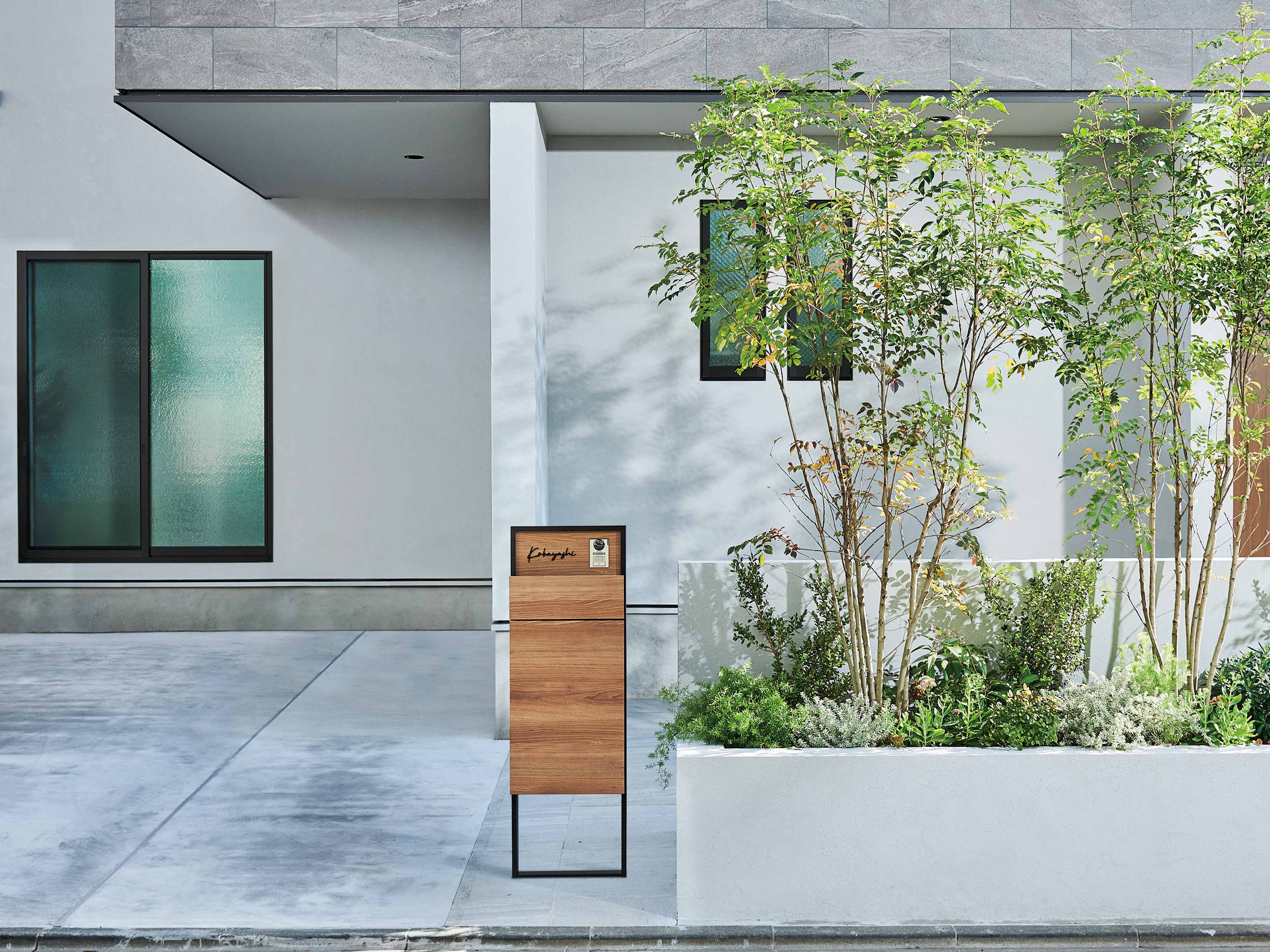 再配達の削減につながるファサード商材「機能門柱FF」「機能門柱FK