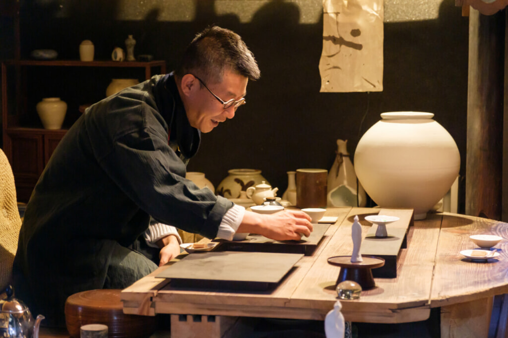 朝鮮白磁の美しさを日本から発信する山口県の陶芸家 チェ・ジェホ