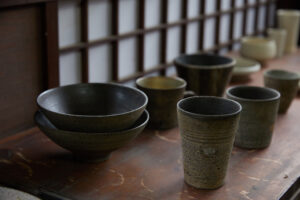 自然がつける色「陶芸家 寺本守」／茨城県笠間市 - NIHONMONO