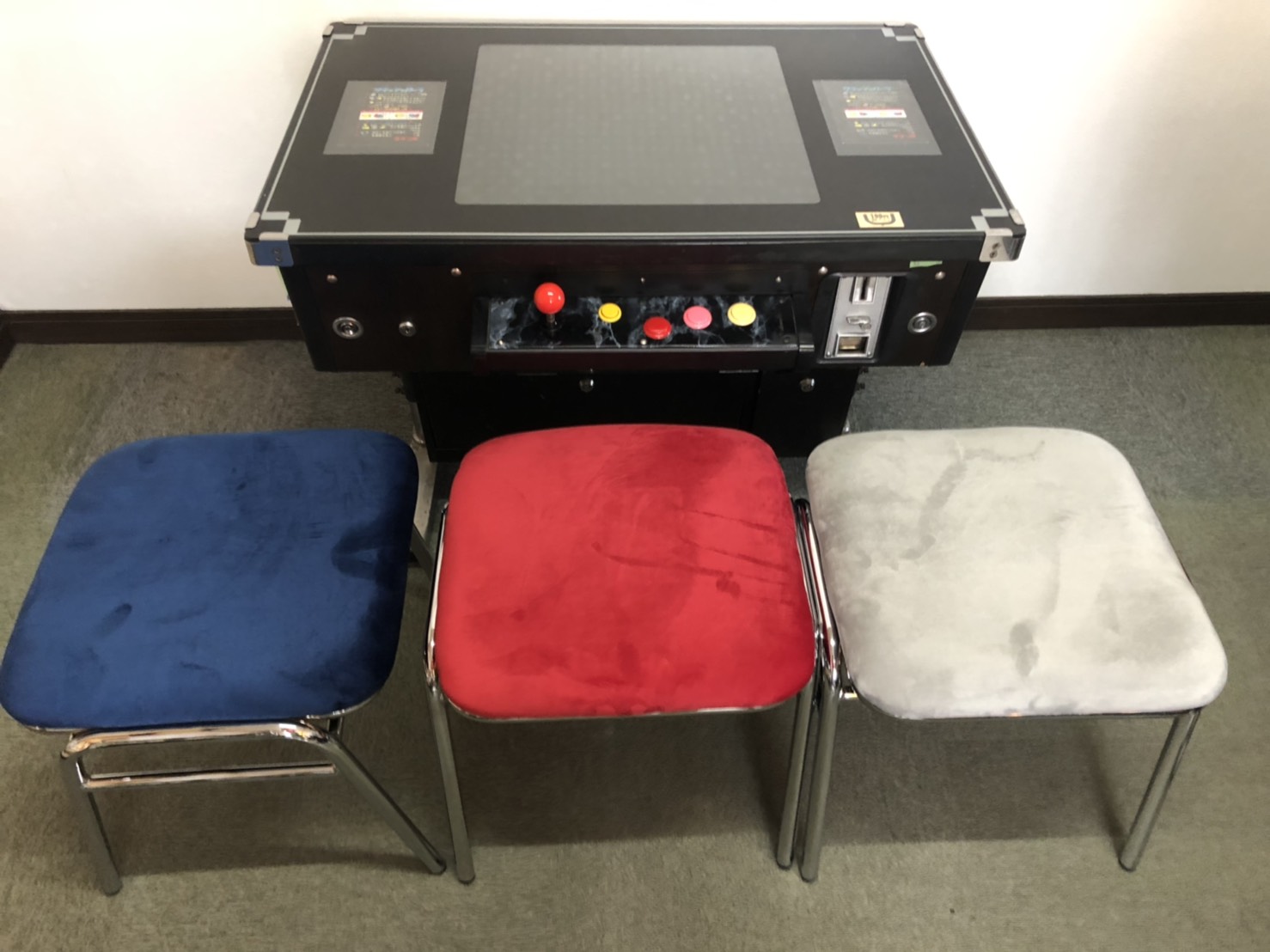 ゲーセン椅子の販売始めました！新品になります。 | 佐賀の激安家具