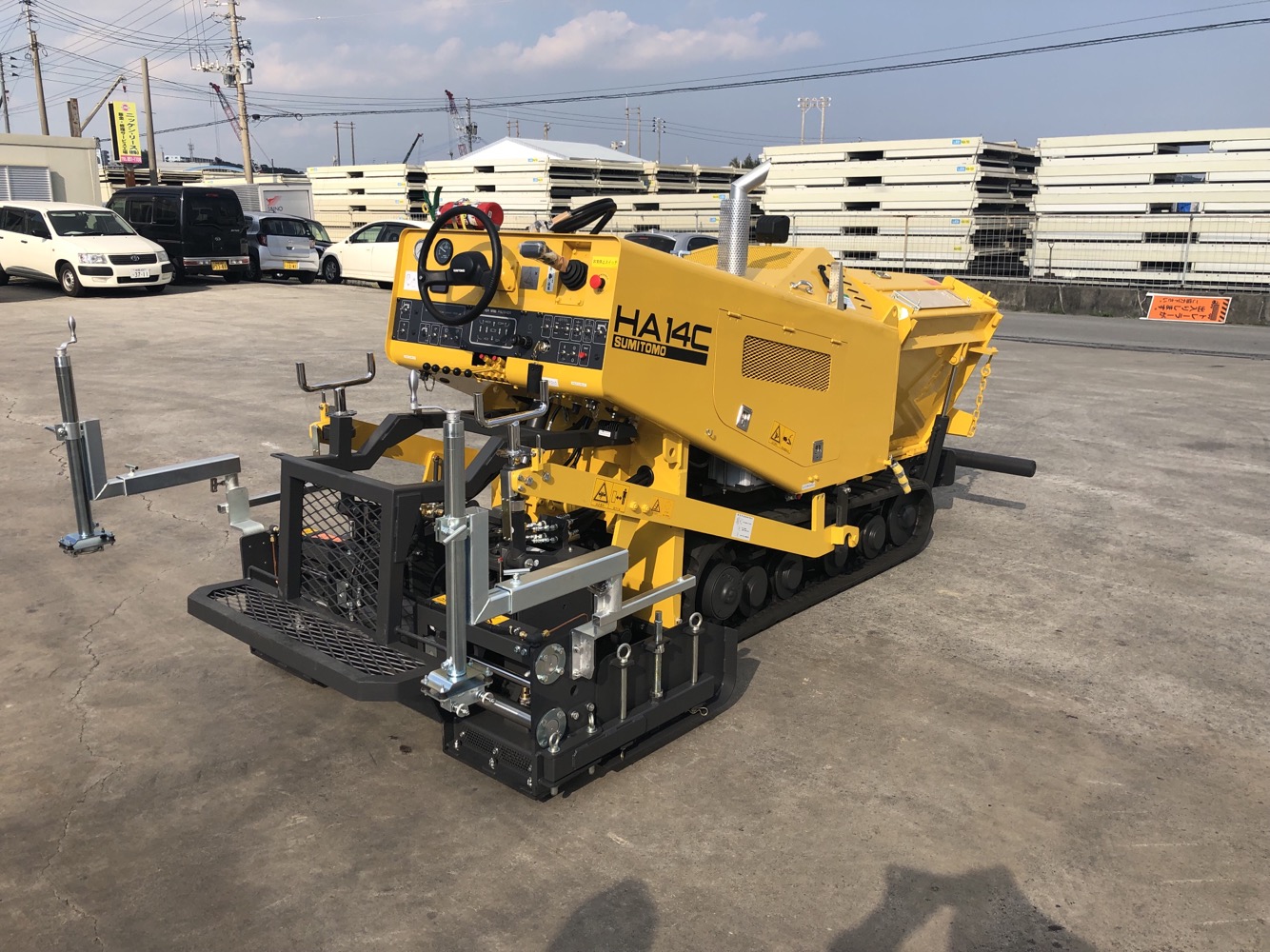 スーパーミニアスファルトフィニッシャー（HA14C-5B）住友建機 | 沖縄