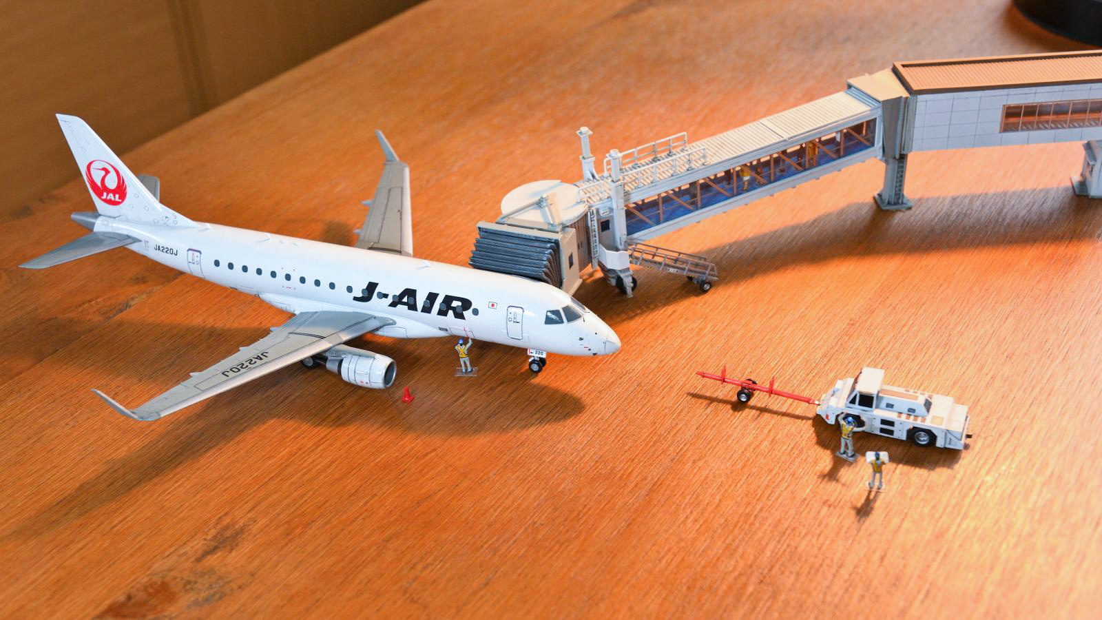 旅客機プラモ」を作ったら、空港ができてしまった話。 | nippper