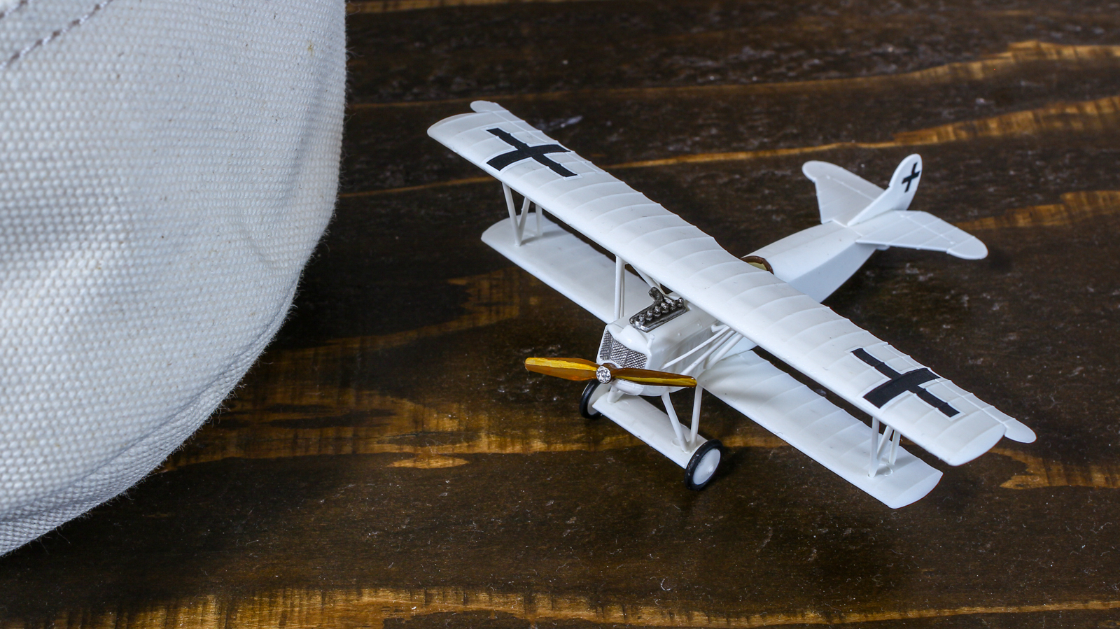 複葉機プラモは箱じゃない！中身だ！設計の心地よさは時代を越える