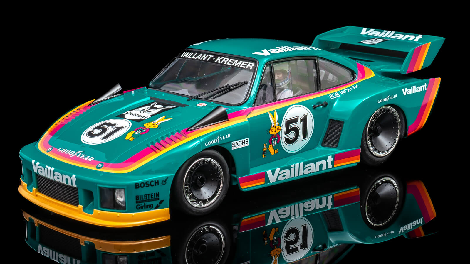 プラスチックの色を活かせるのは、プラモデル最大のメリット！／タミヤ