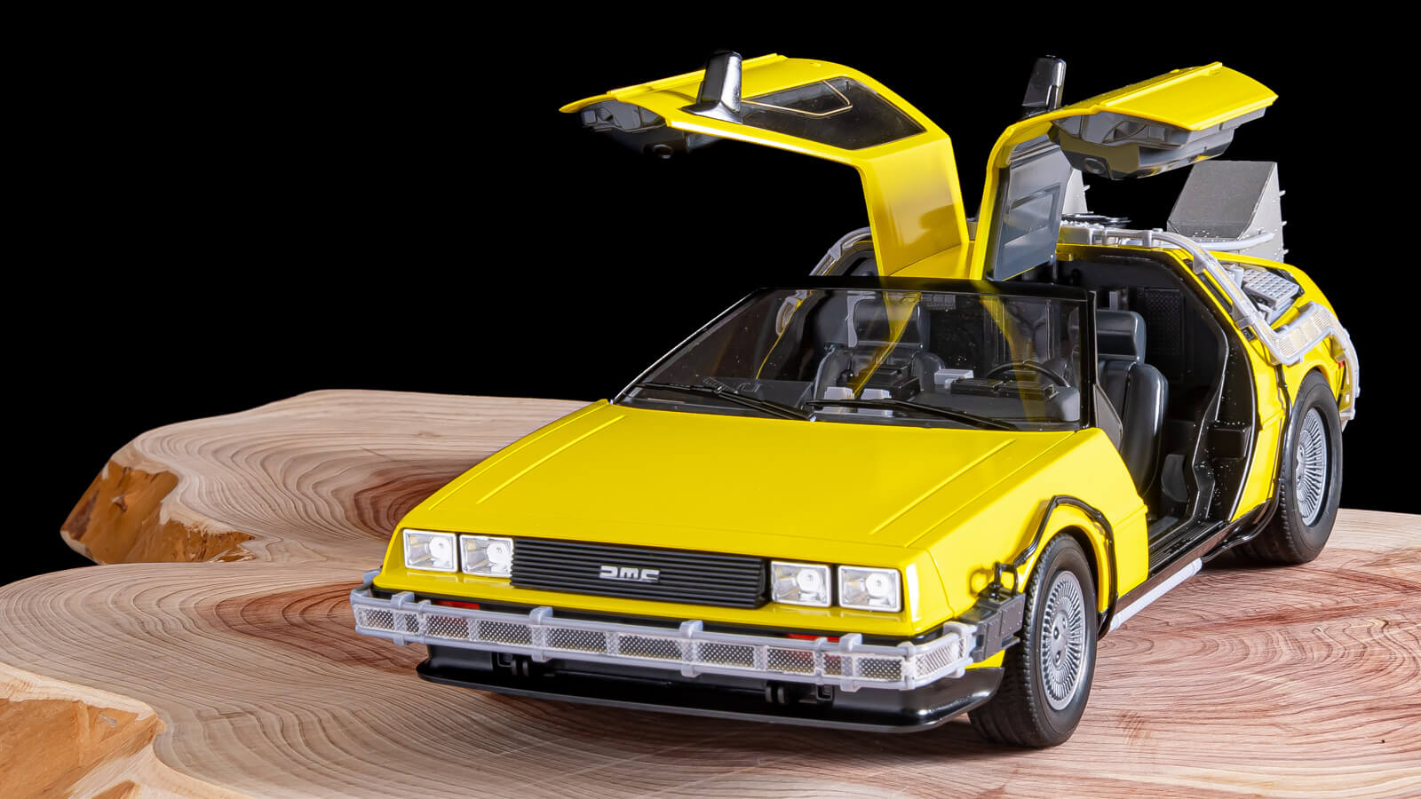 黄色いタイムマシンが手に入った日、プラモデルが好きな理由を思い出し