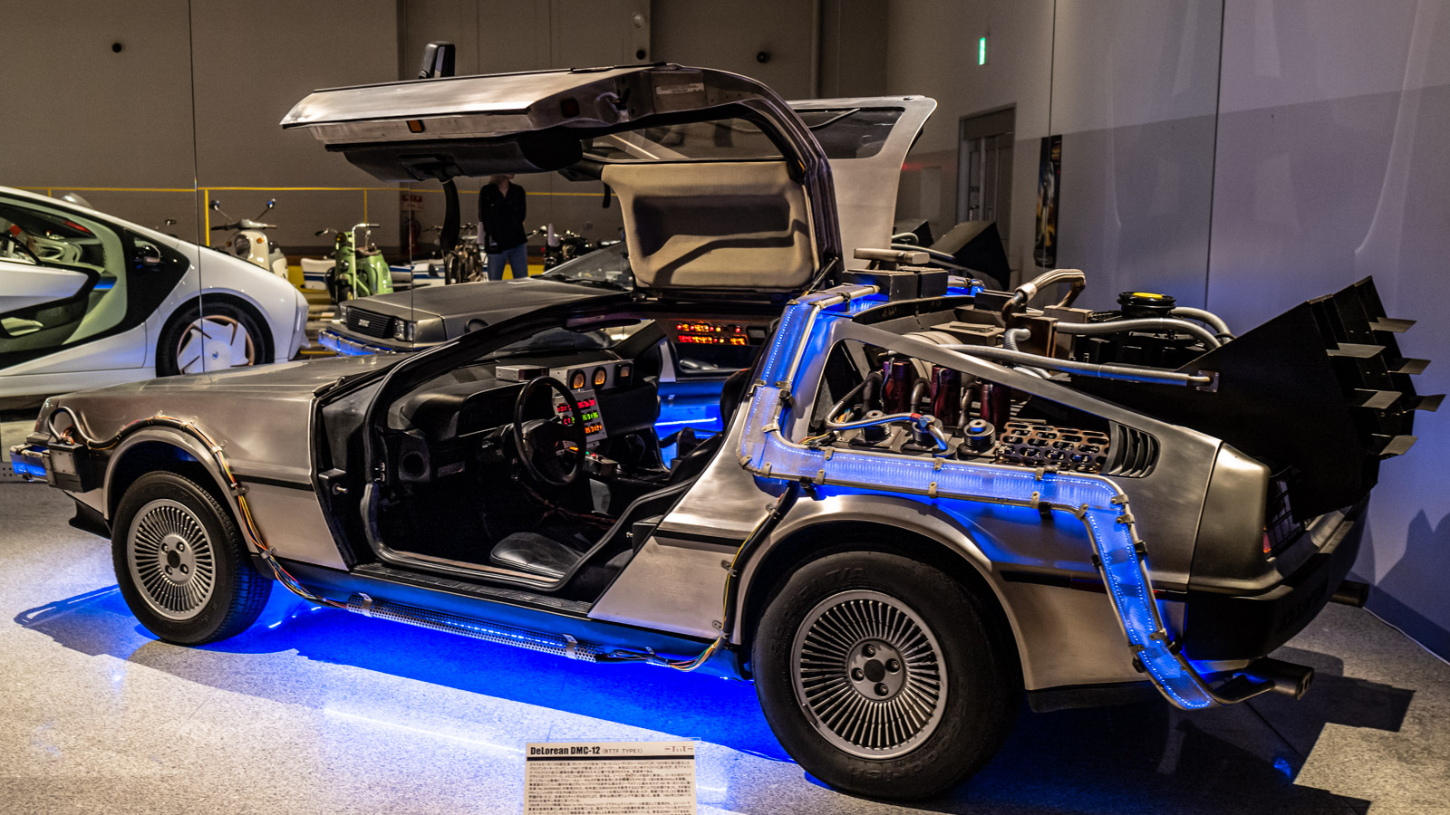 レビュー】こいつはだいぶヘビーなプラモデルだ！／アオシマの「新