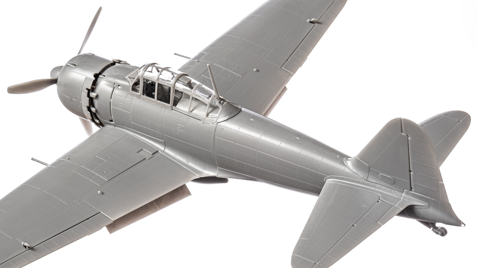 秩序のある静謐な時間をくれるプラモデル／ファインモールドの1:48零戦