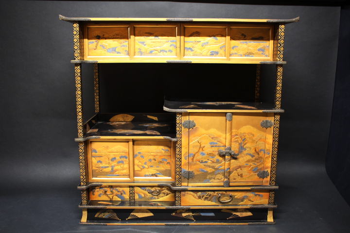 時代吉野山蒔絵書棚 (飾棚) | 西川美術｜創業80年 奈良県の骨董品