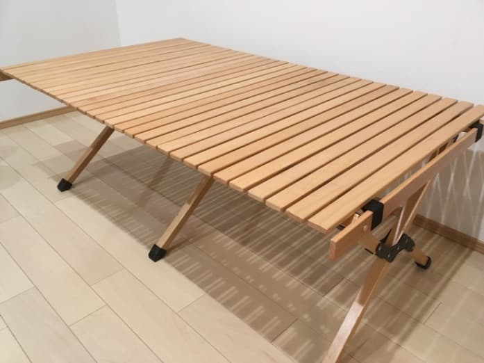 コスパが良いファミキャンテーブル！フィールドアのウッドロールトップ