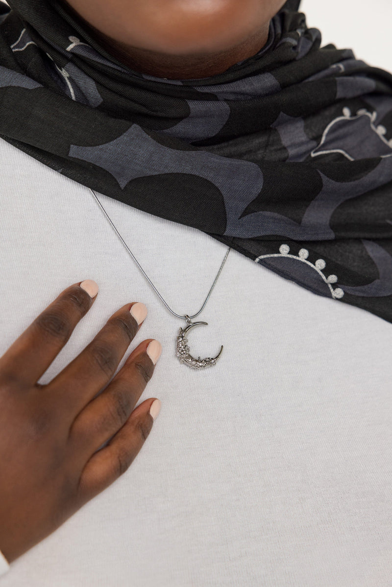 Jasmine Crescent Necklace | VELA x Nominal | Nominal