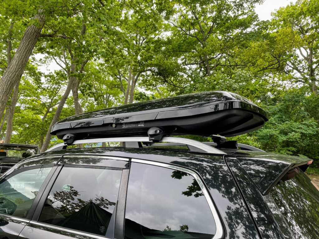 レビュー】キャンプギアの車載問題を解決！！ 格安300Lルーフボックス
