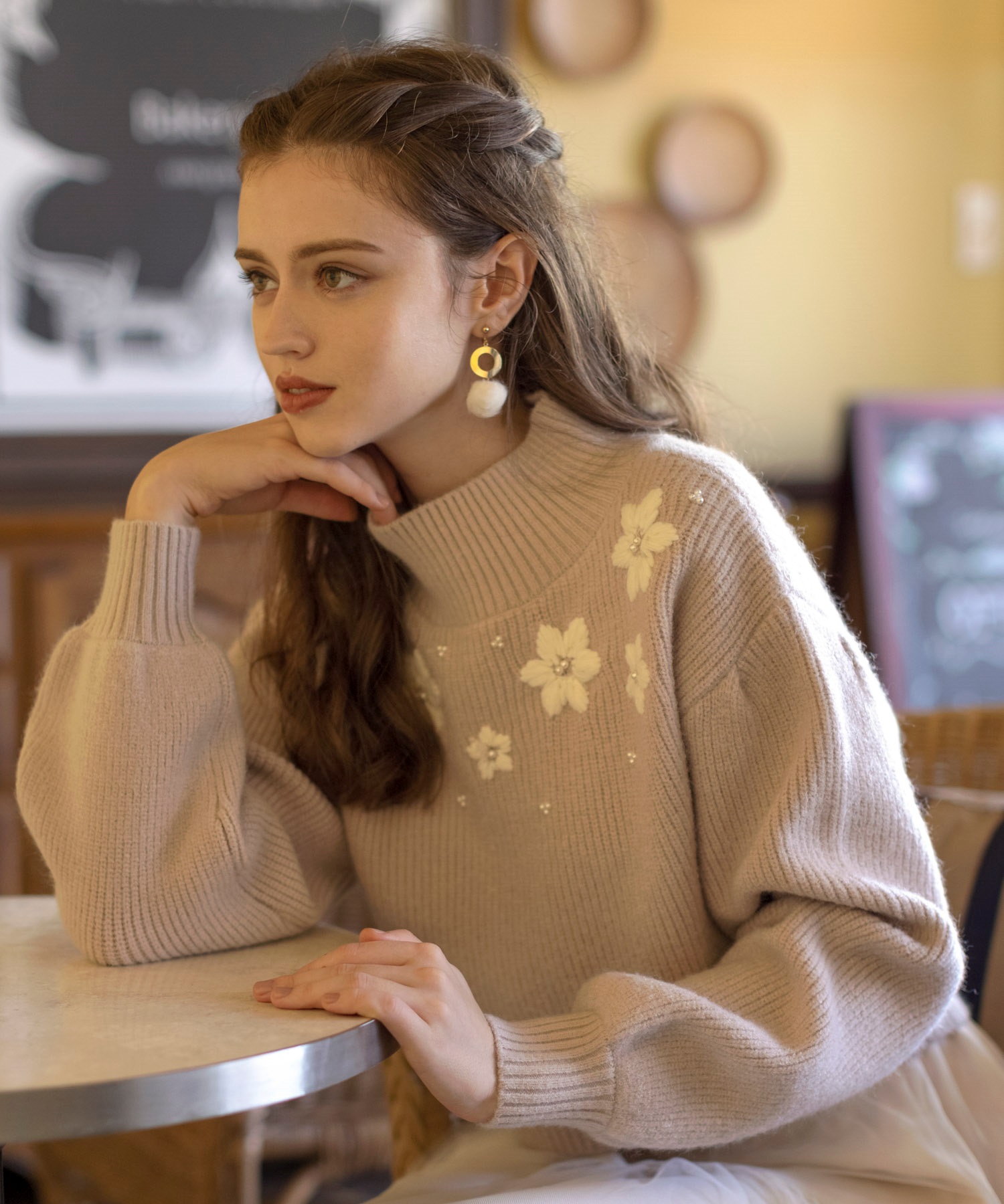 フラワー刺繍ハイネックニット | ニット | NOELA OFFICIAL WEB STORE