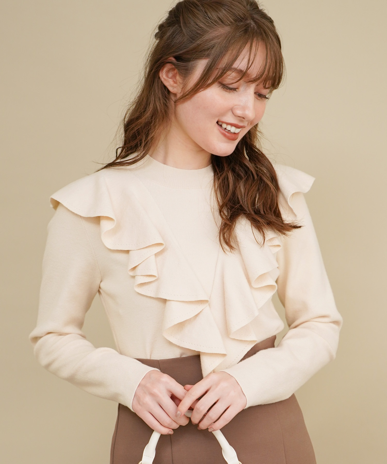 ラッフルフリルニット | ニット | NOELA OFFICIAL WEB STORE