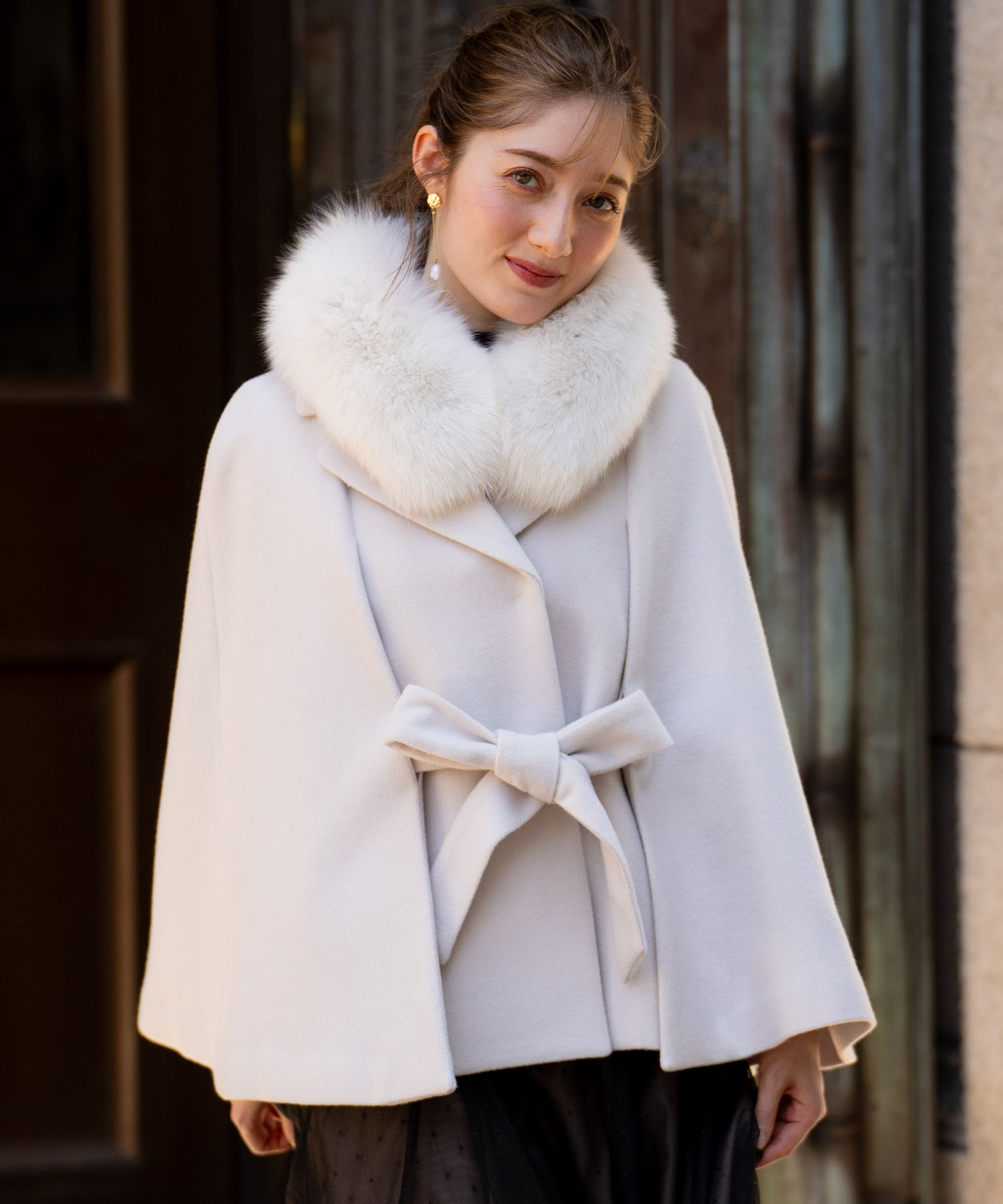 ファースリットケープコート | コート | NOELA OFFICIAL WEB STORE