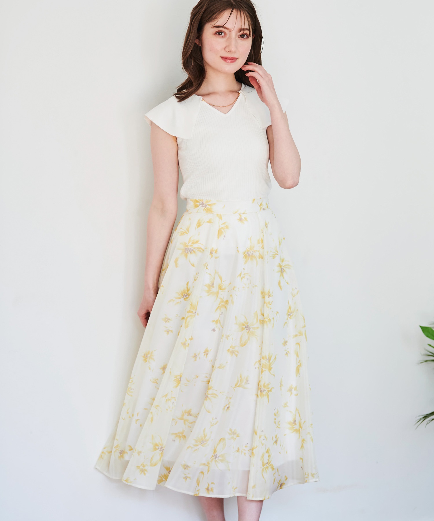 オイルペイント花柄スカート | フレアスカート | NOELA OFFICIAL WEB STORE