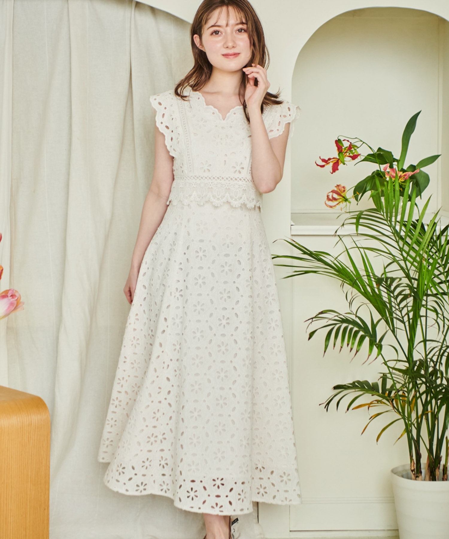 コットンレースマキシワンピ | ロングワンピース | NOELA OFFICIAL WEB