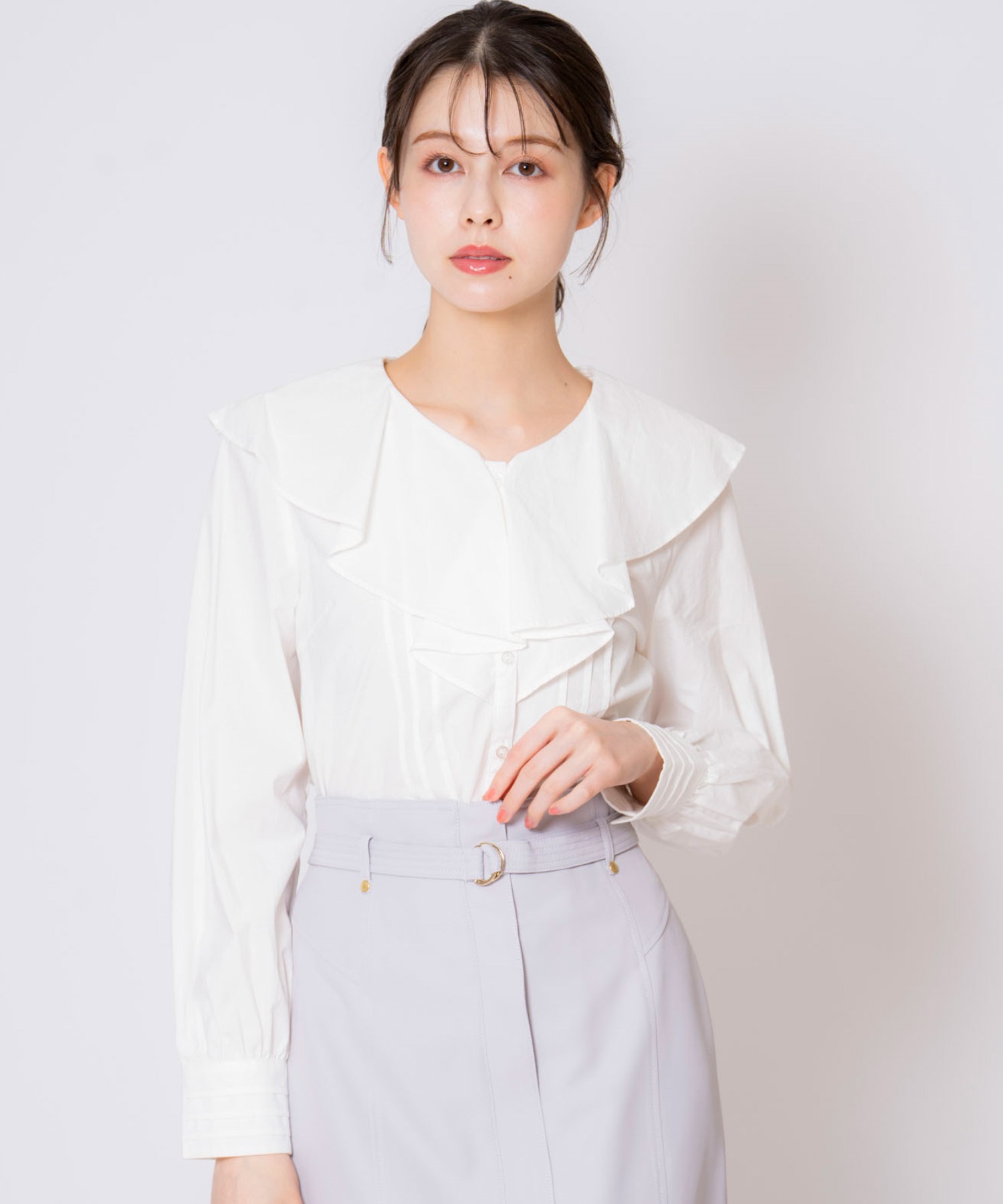 フリルタックブラウス | シャツ・ブラウス | NOELA OFFICIAL WEB STORE