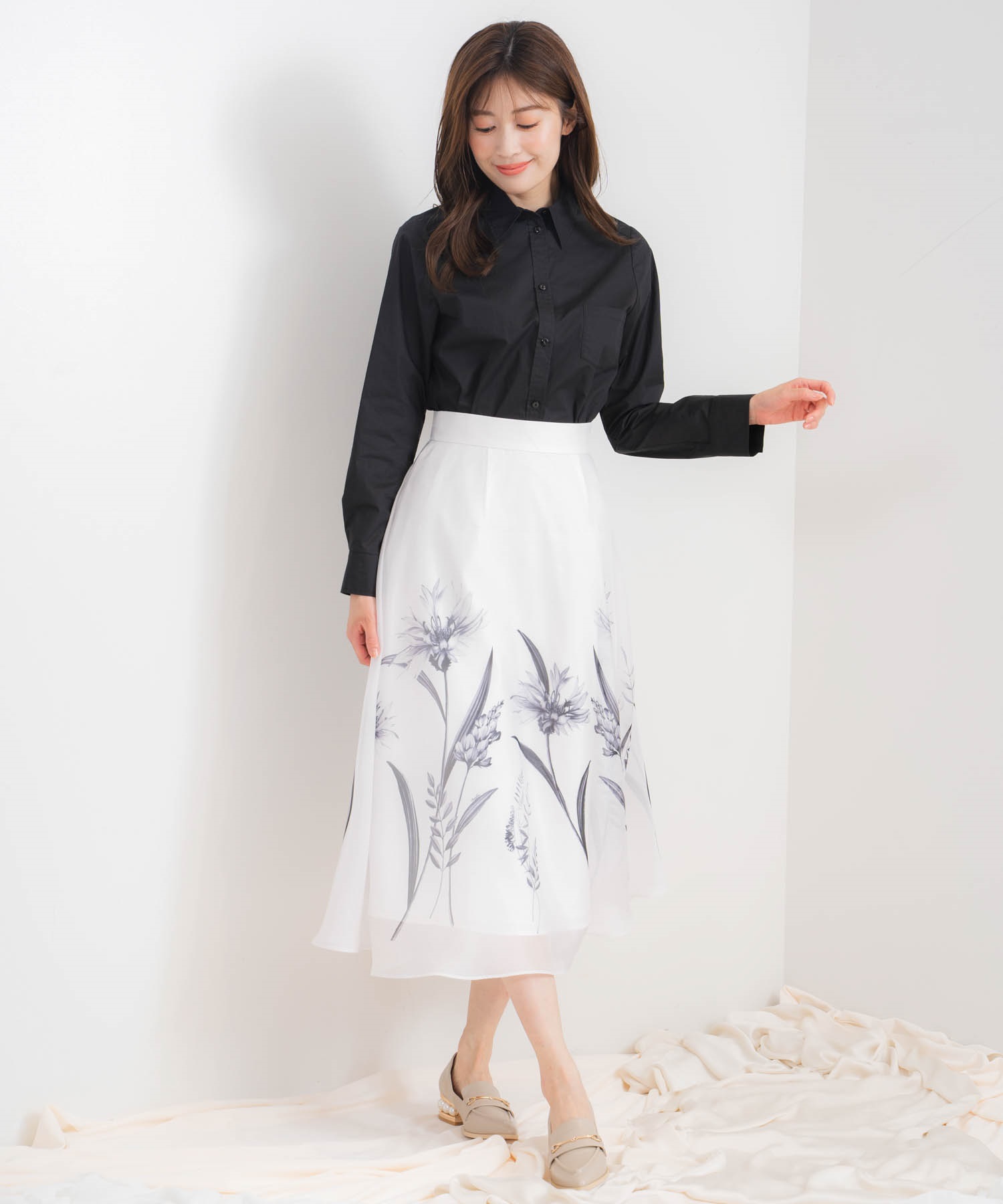 ビッグフラワー柄スカート | フレアスカート | NOELA OFFICIAL WEB STORE