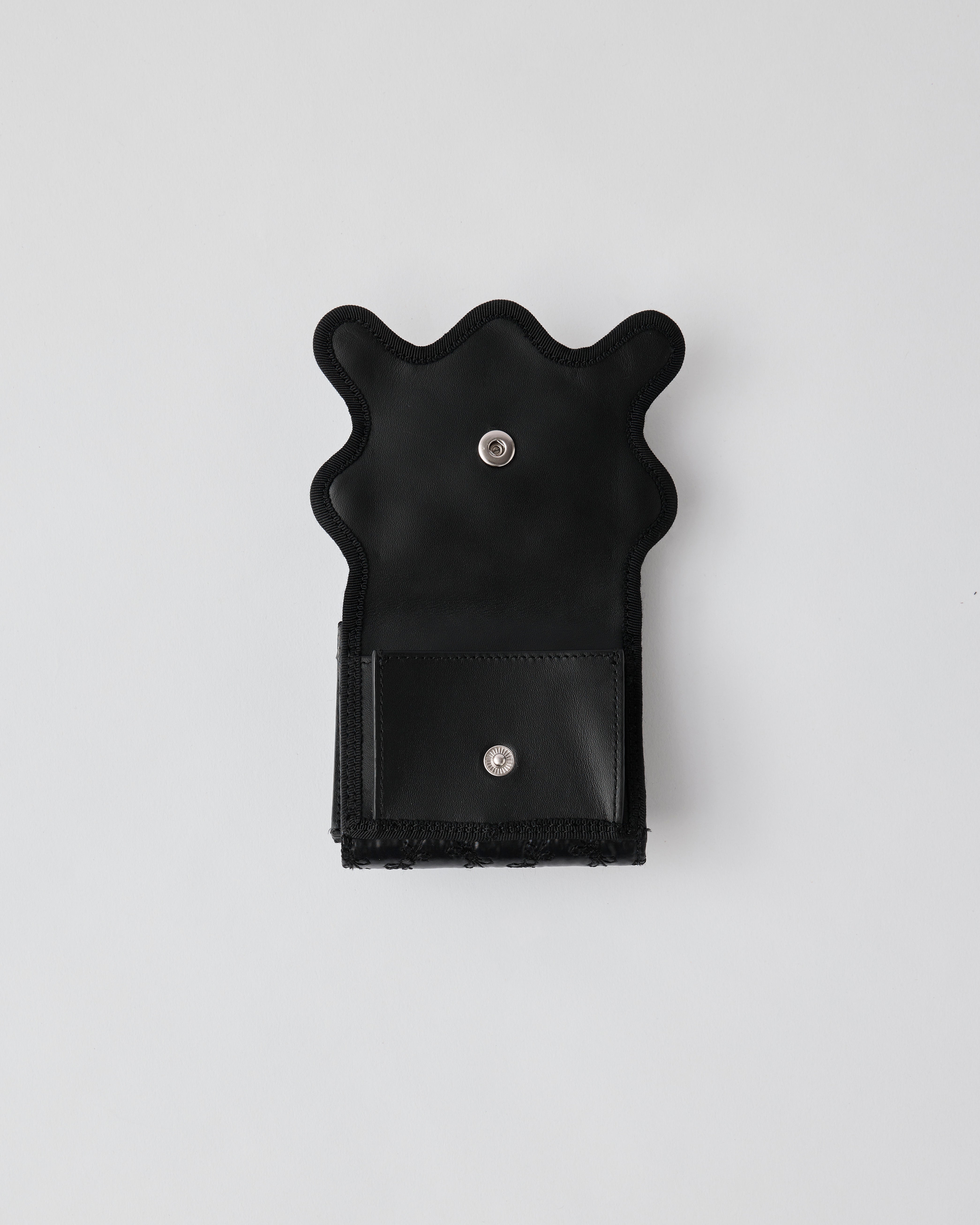 wave trifold wallet / fleur davos – nori enomoto