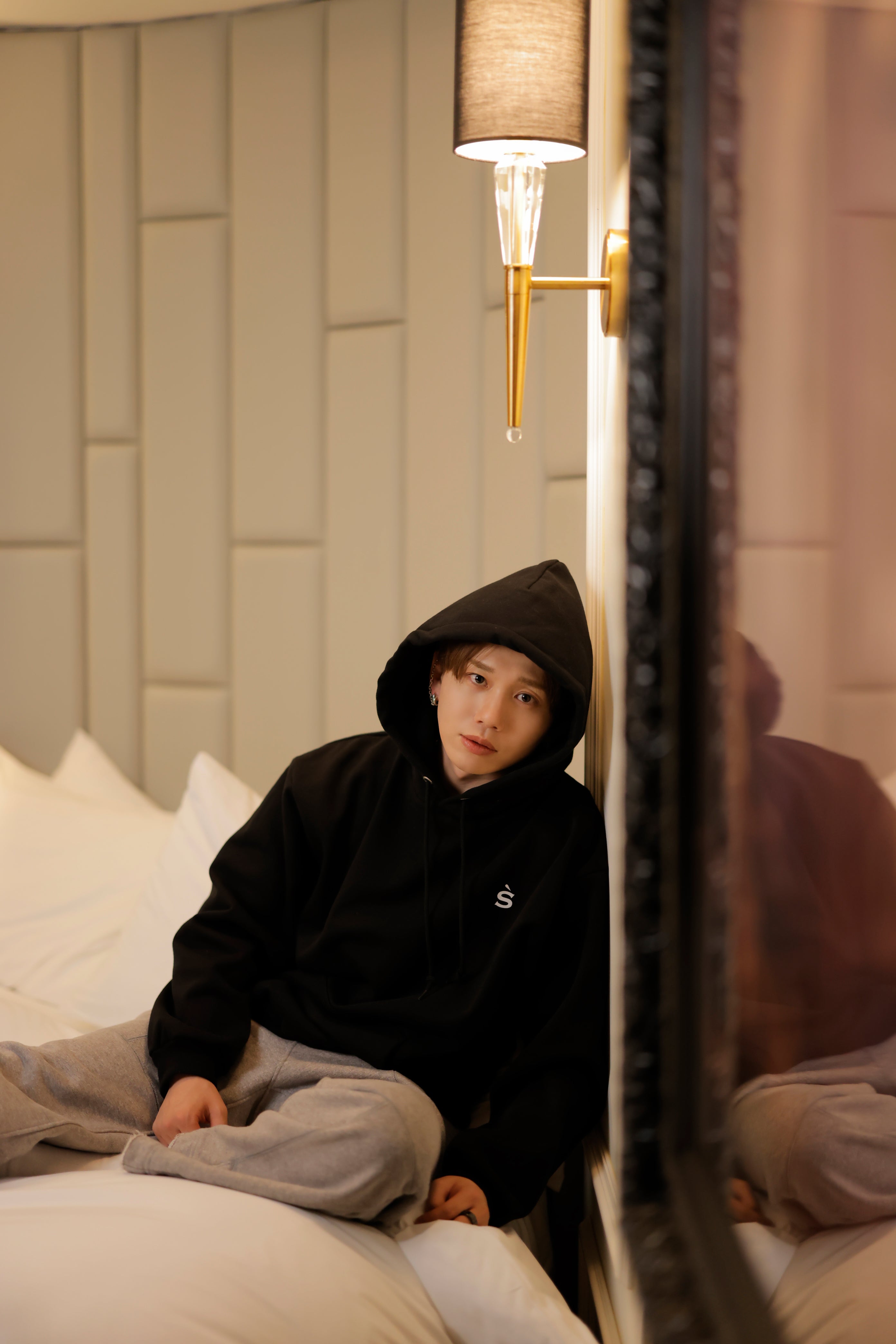 kurohoodie_logo – NOsWEA - ノースウェア