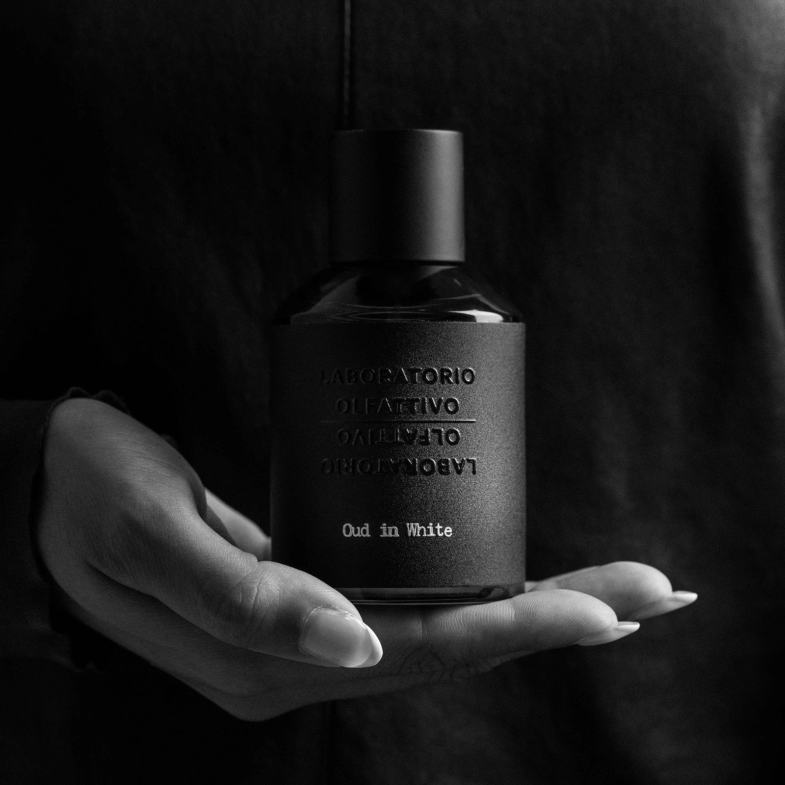 ウード イン ホワイト – NOSE SHOP