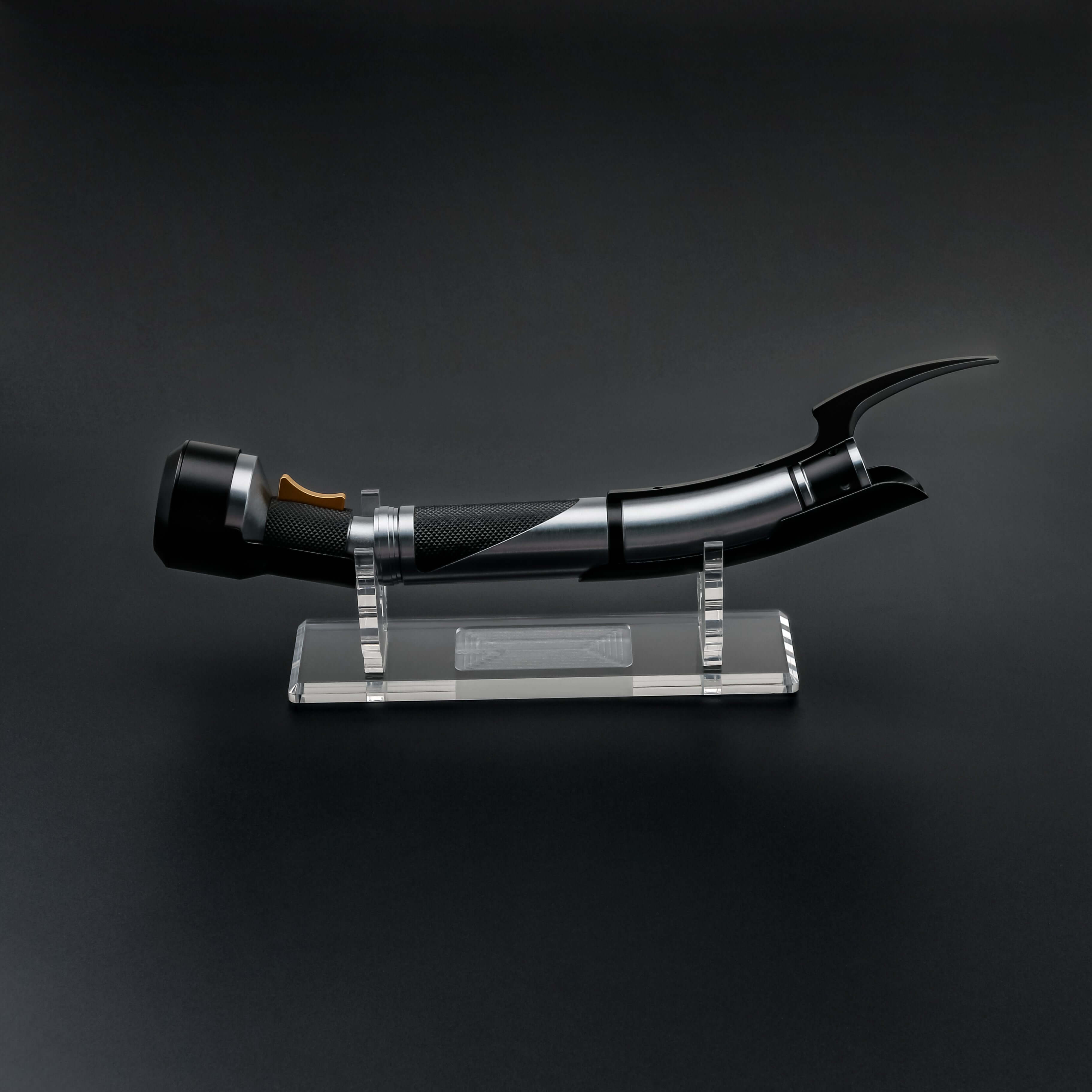 ドゥークー伯爵のカーブ柄シス ライトセーバー | Nsabers