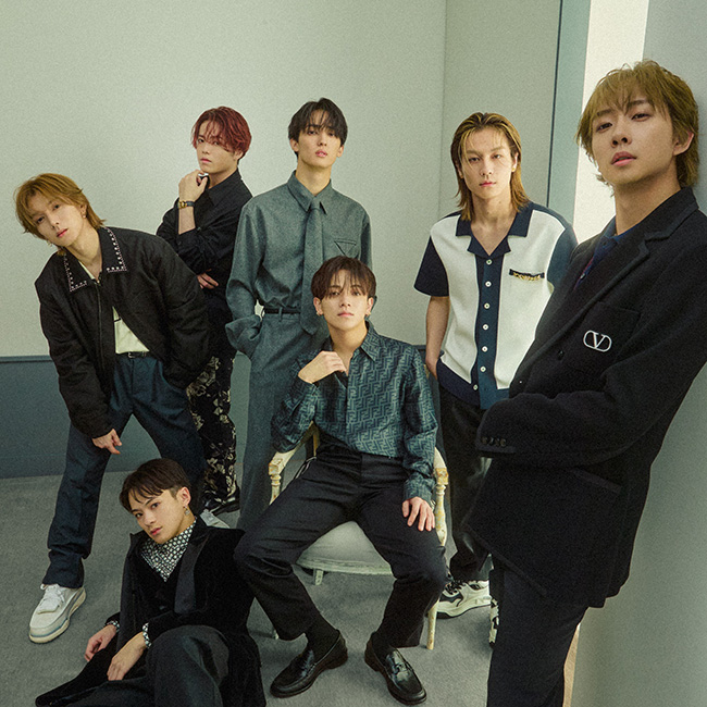 速報】Travis Japanが9月号特装版スペシャルカバーに初登場！ | Numero