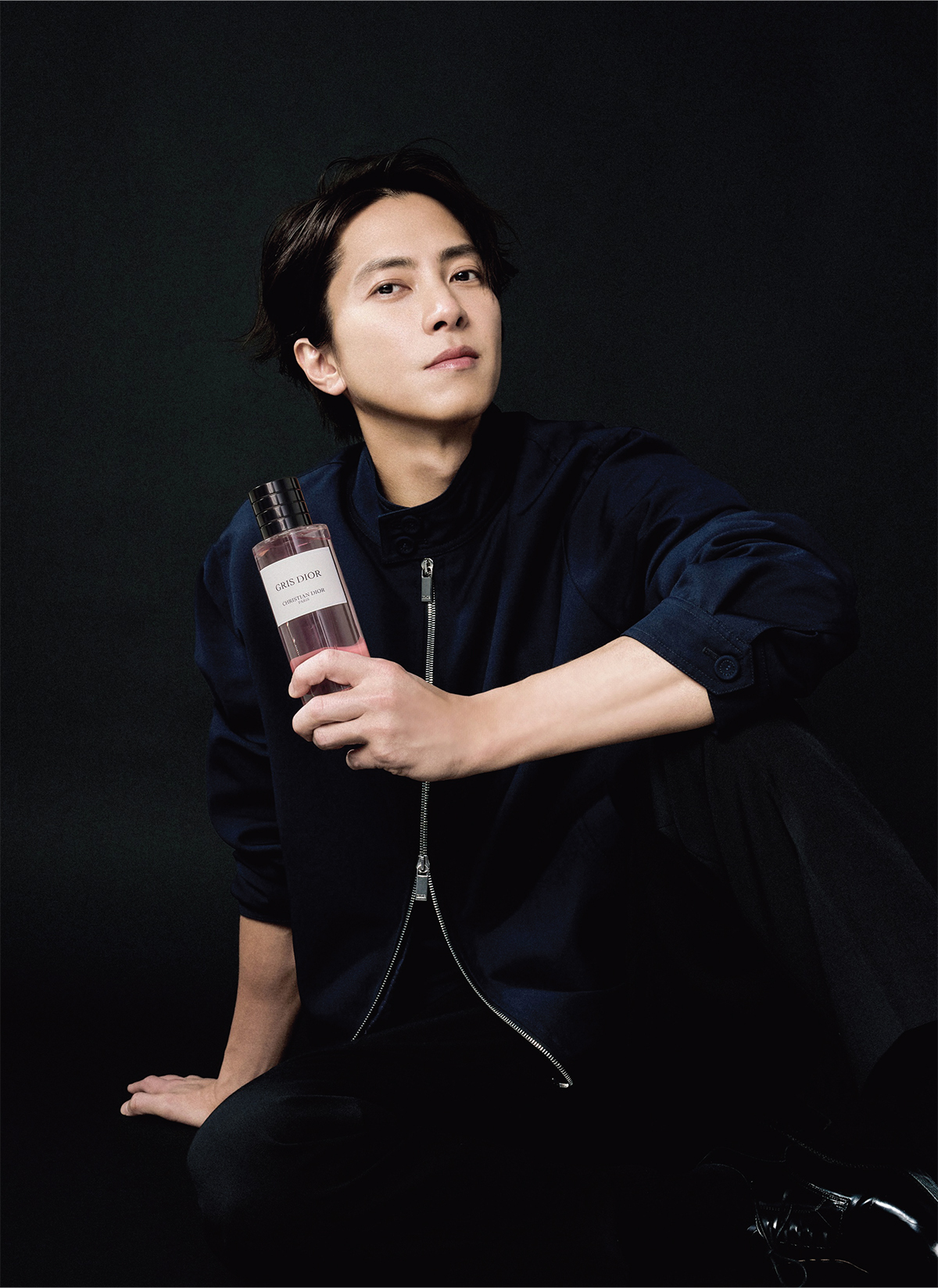 山下智久が誘うディオールの香りの世界 「ラ コレクシオン プリヴェ