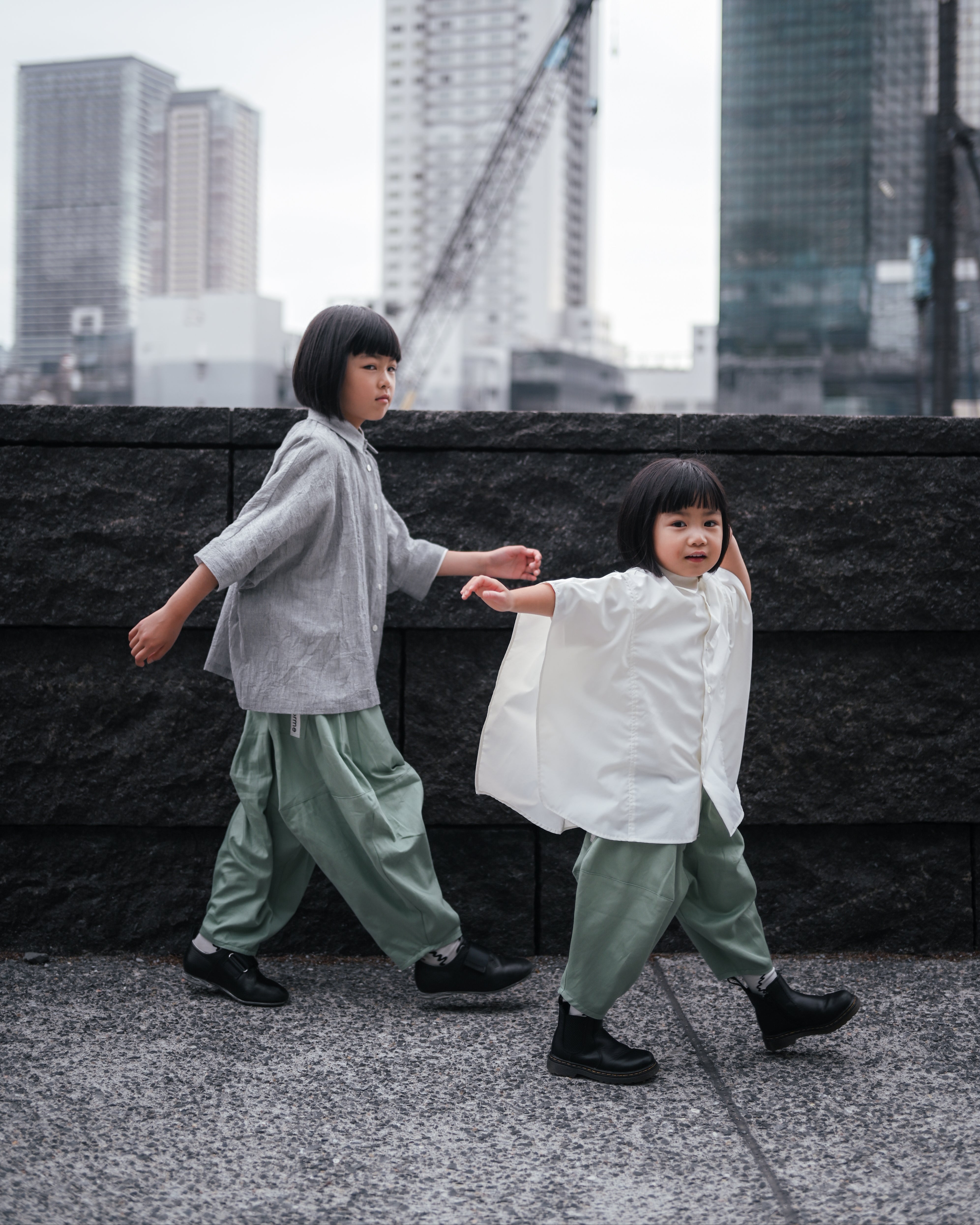 WEB限定＞ns-621-007- ライトデニムポインテッドパンツ