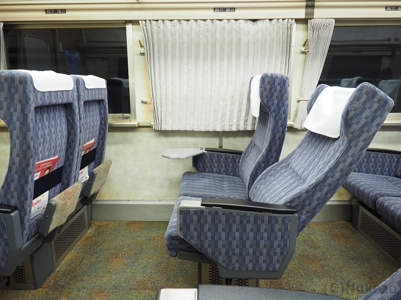 185系「踊り子」「湘南ライナー」 グリーン車 | 抜け蔵 - WordPress