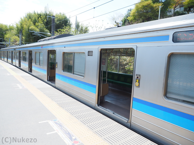 205系3100番台「仙石線」ロングシート車 車内の様子を紹介 座席