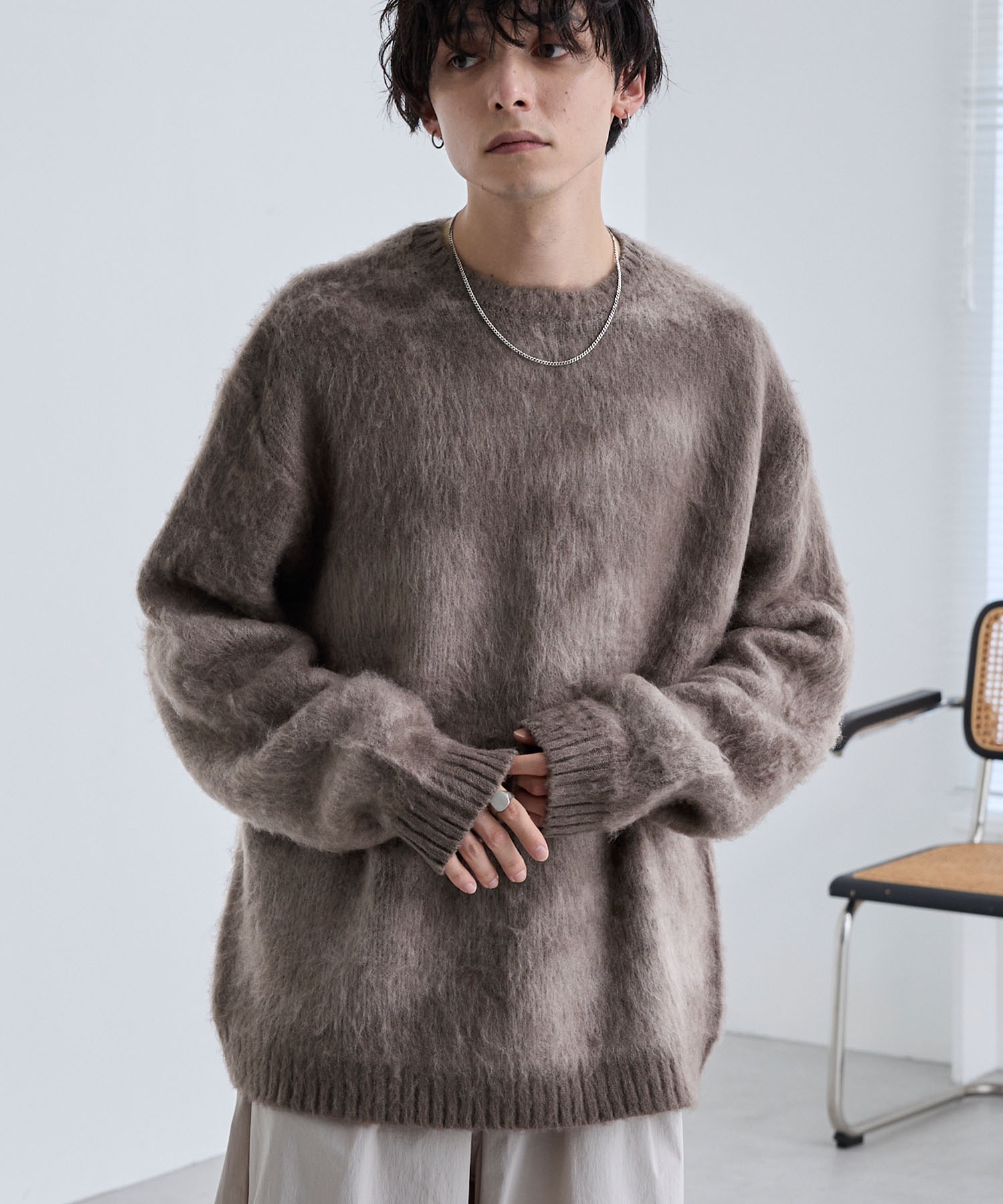 アブストラクトシャギーモヘアライク ルーズクルーネックニット MONO