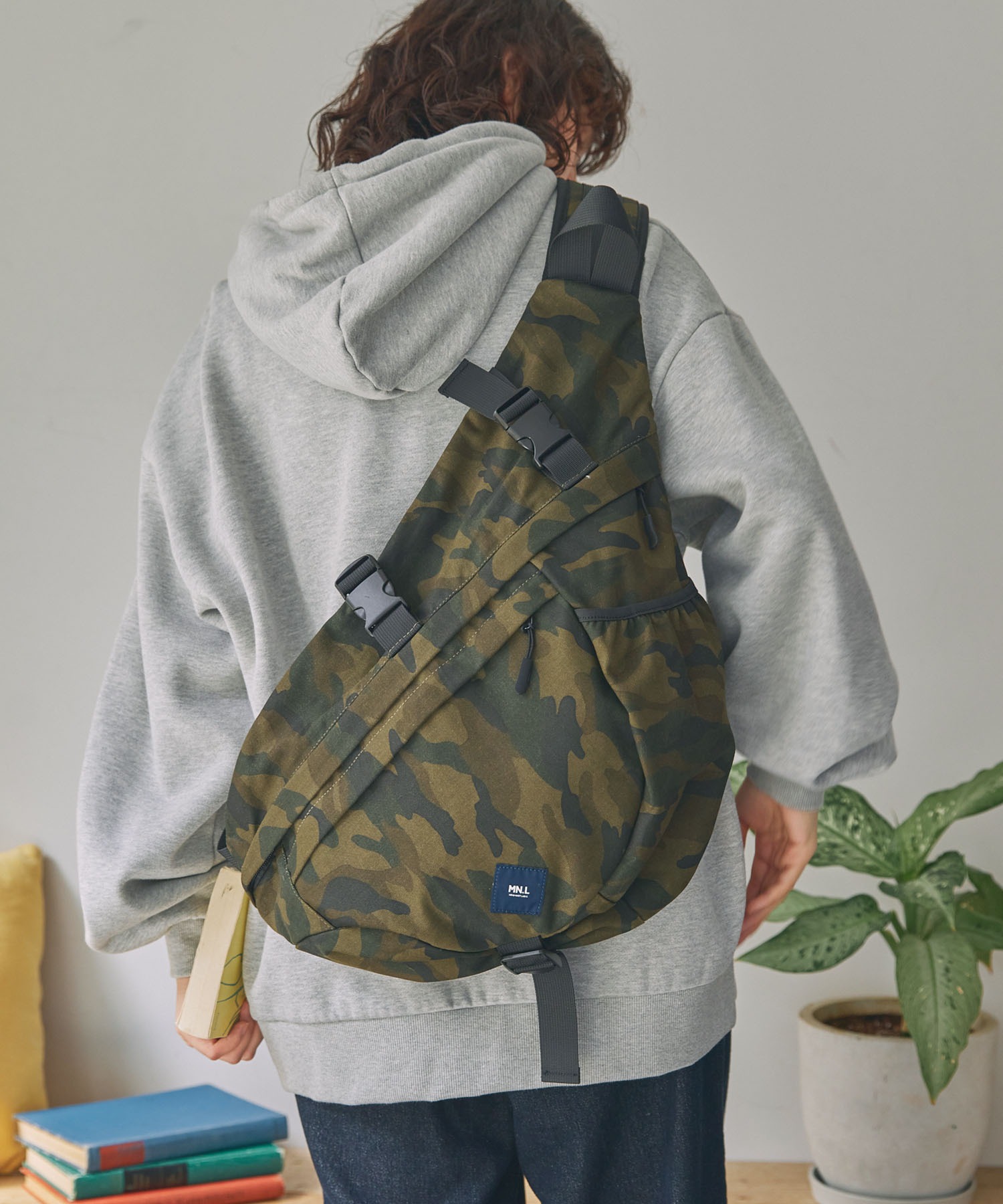 ナイロンワンショルダーボディバッグ MONO-MART LADY'S│MONO-MART