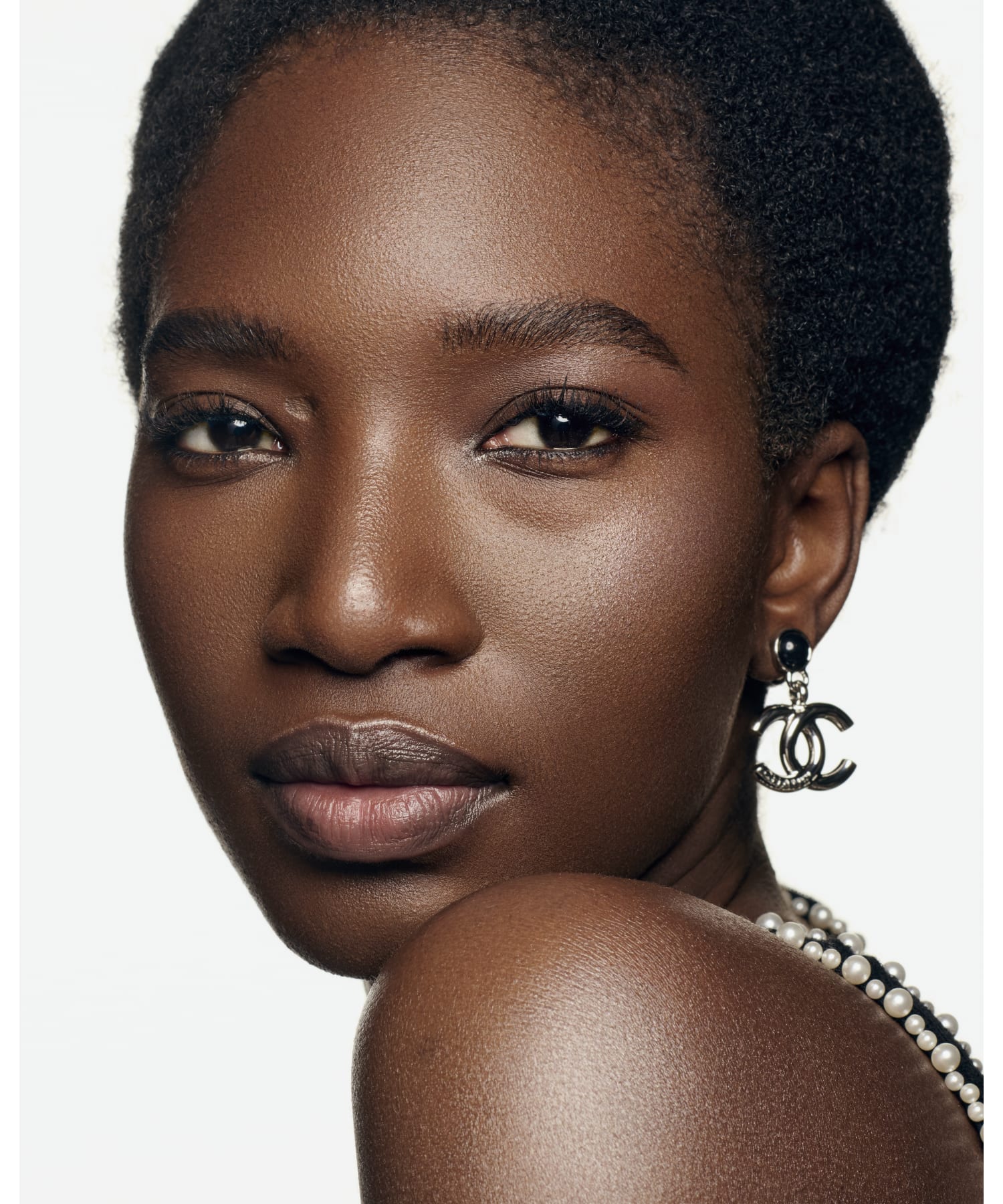 レ ベージュ フリュイド アンルミネール ベル ミン リクィッド ハイ